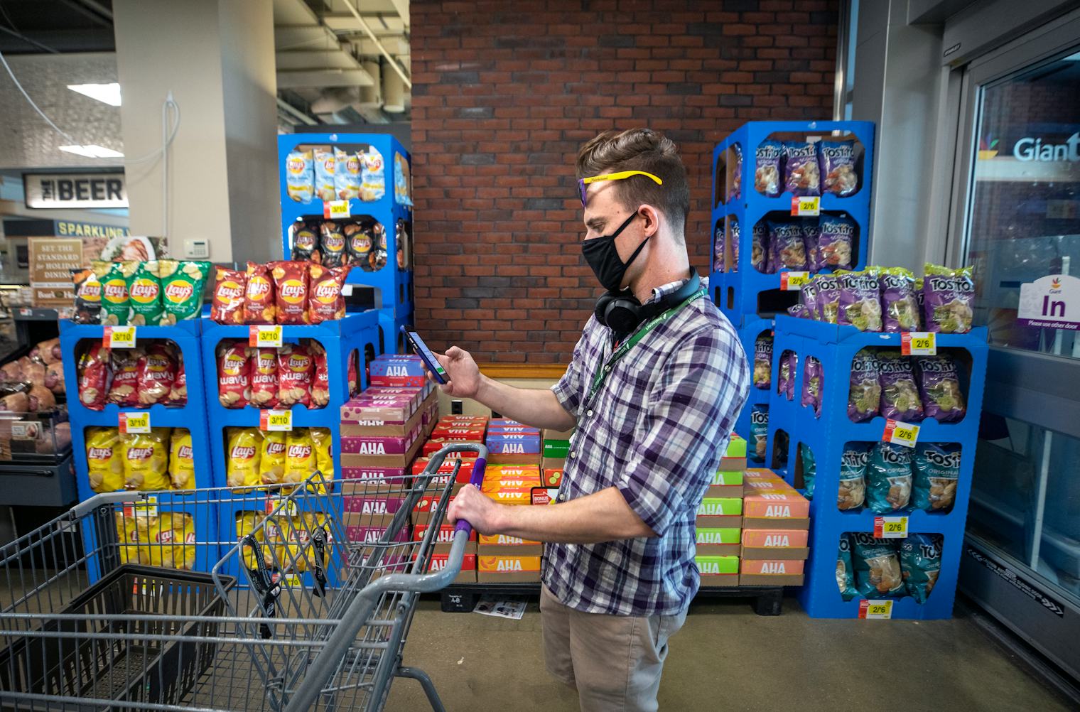 How To Protect Your Instacart Account After Report Alleges Thousands