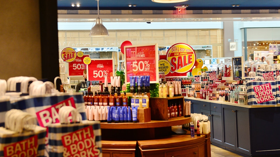 Bath & Body Works' Semi-Annual Sale Includes 50% Off Summer-Scented