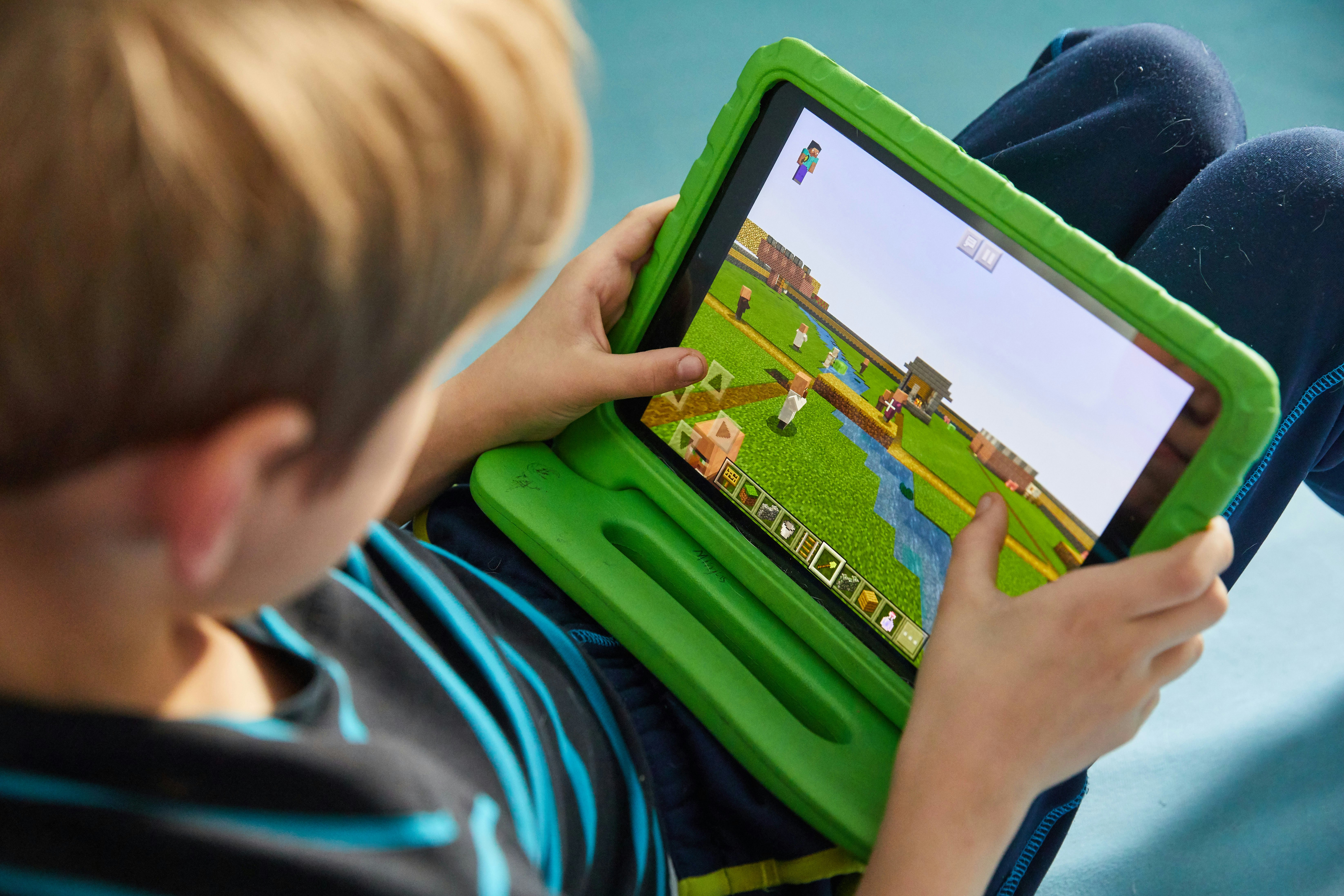 7 Building Apps To Download If Your Kid Can T Get Enough Minecraft - descargar roblox egg collection re re upload