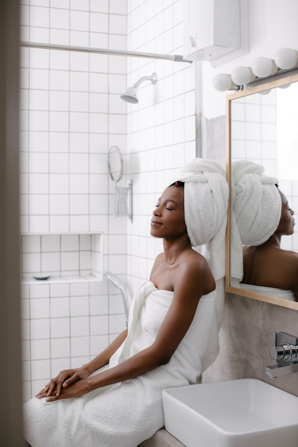 30 Captions For Bubble Bath Pics Soaking In The Good Vibes 30 Captions For Bubble Bath Pics Soaking In The Good Vibes