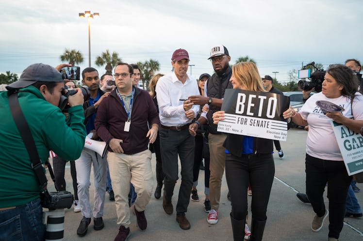 In 2018, Beto O'Rourke encouraged voters to vote early, not necessarily by mail.