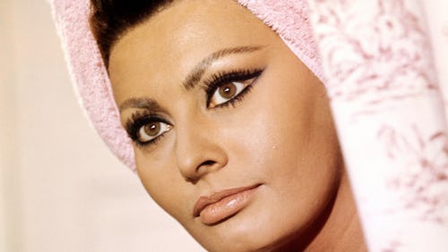 Sophia Loren's cat-eyes were unparalleled. 
