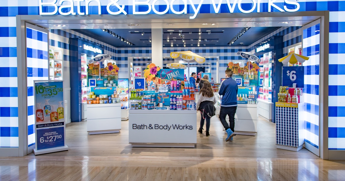 Bath Body Works Candles Are Buy One Get One Free Right Now