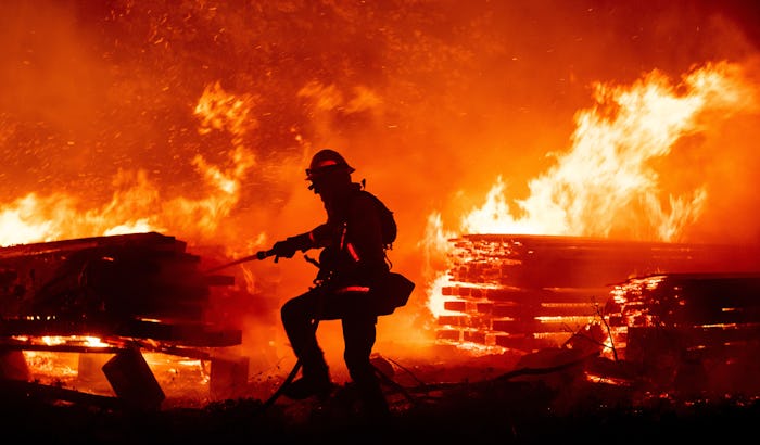 A firefighters has died in the California wildfires.