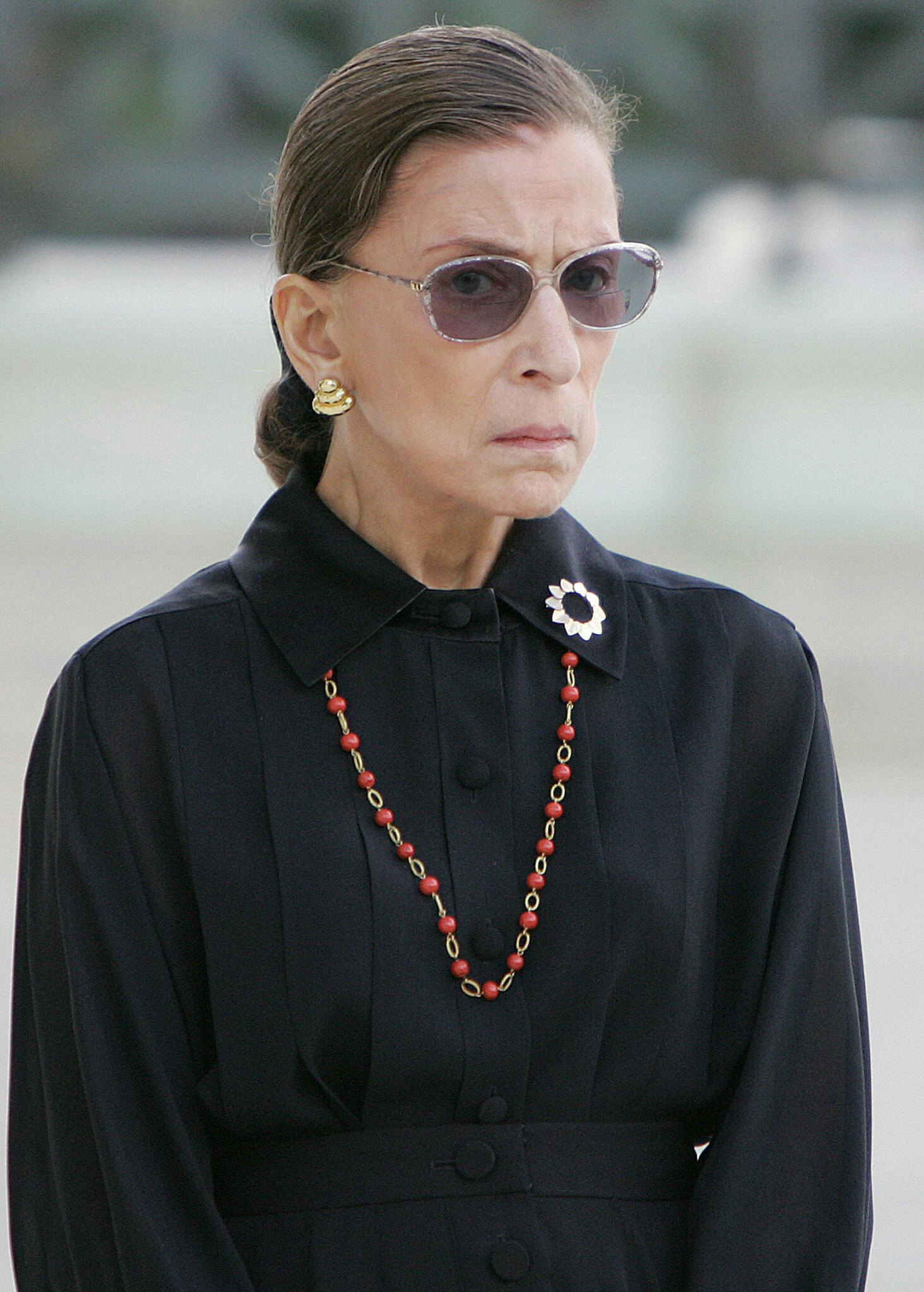 Rbg brooch store