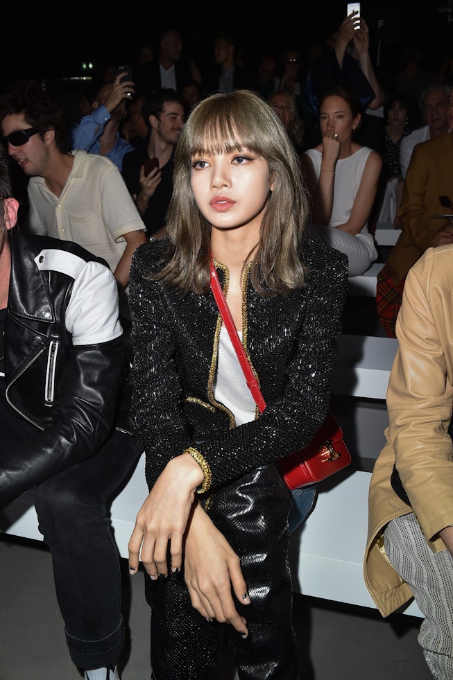 Red⁰³²⁷ on X: lisa really had a celine bag even before. @celineofficial  and now she's the first ambassador of it wow. #CELINEAmbassadorLisa #블랙핑크  #리사 #リサ #ラリサ #ลิซ