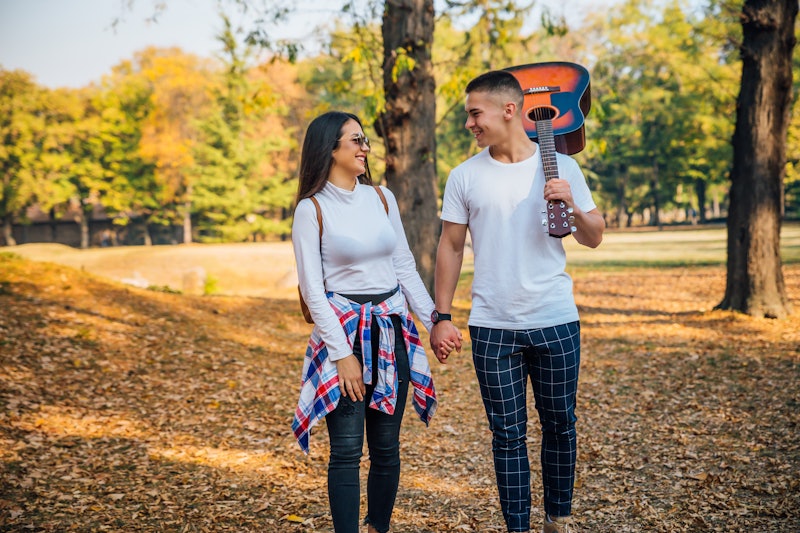 date, couple, autumn, fall