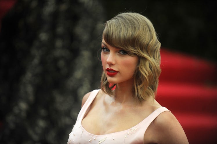 Taylor Swift's gift for Gigi Hadid's baby girl is the cutest present idea.
