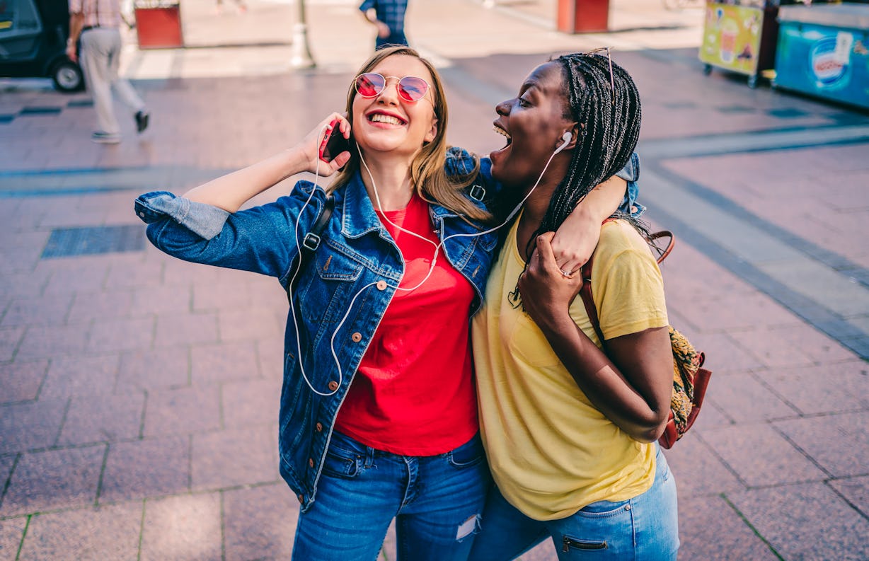 7 Ways To Build A Connection In A New Relationship