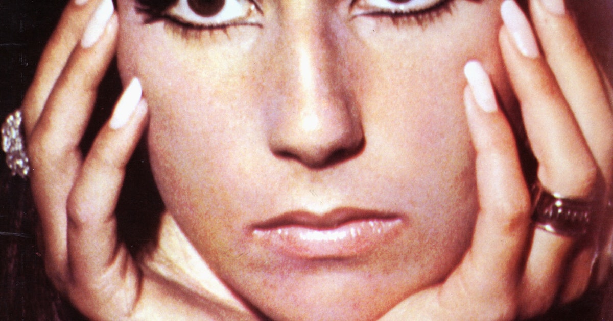 Halloween Eye Makeup Ideas Courtesy Of Cher Grace Jones More