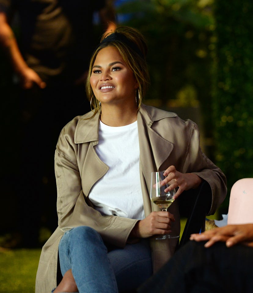 chrissy teigen in purple hair