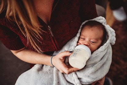 feeding babies pumped breast milk