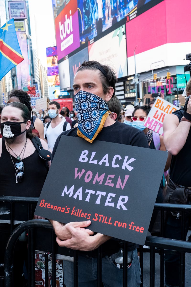 black lives matter protesters at a protest in 2020