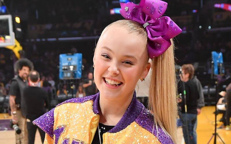 JoJo Siwa's coming out post sparked an outpouring of love and support from her fellow celebrities.