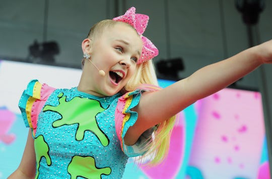 JoJo Siwa Apologized For Selling An Inappropriate Card Game To Kids