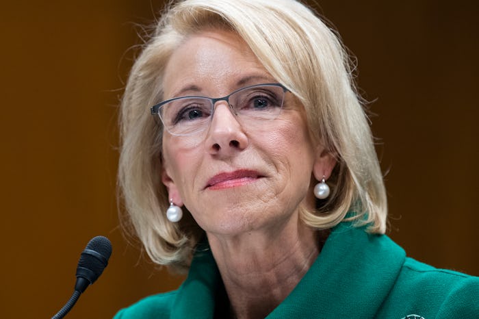 betsy devos resigned