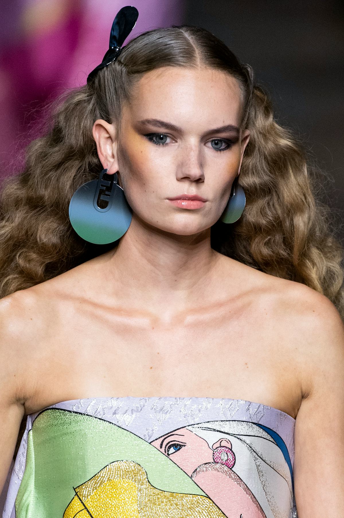 MILAN, ITALY - SEPTEMBER 22: A model walks the runway during the Fendi Ready to Wear Spring/Summer 2...