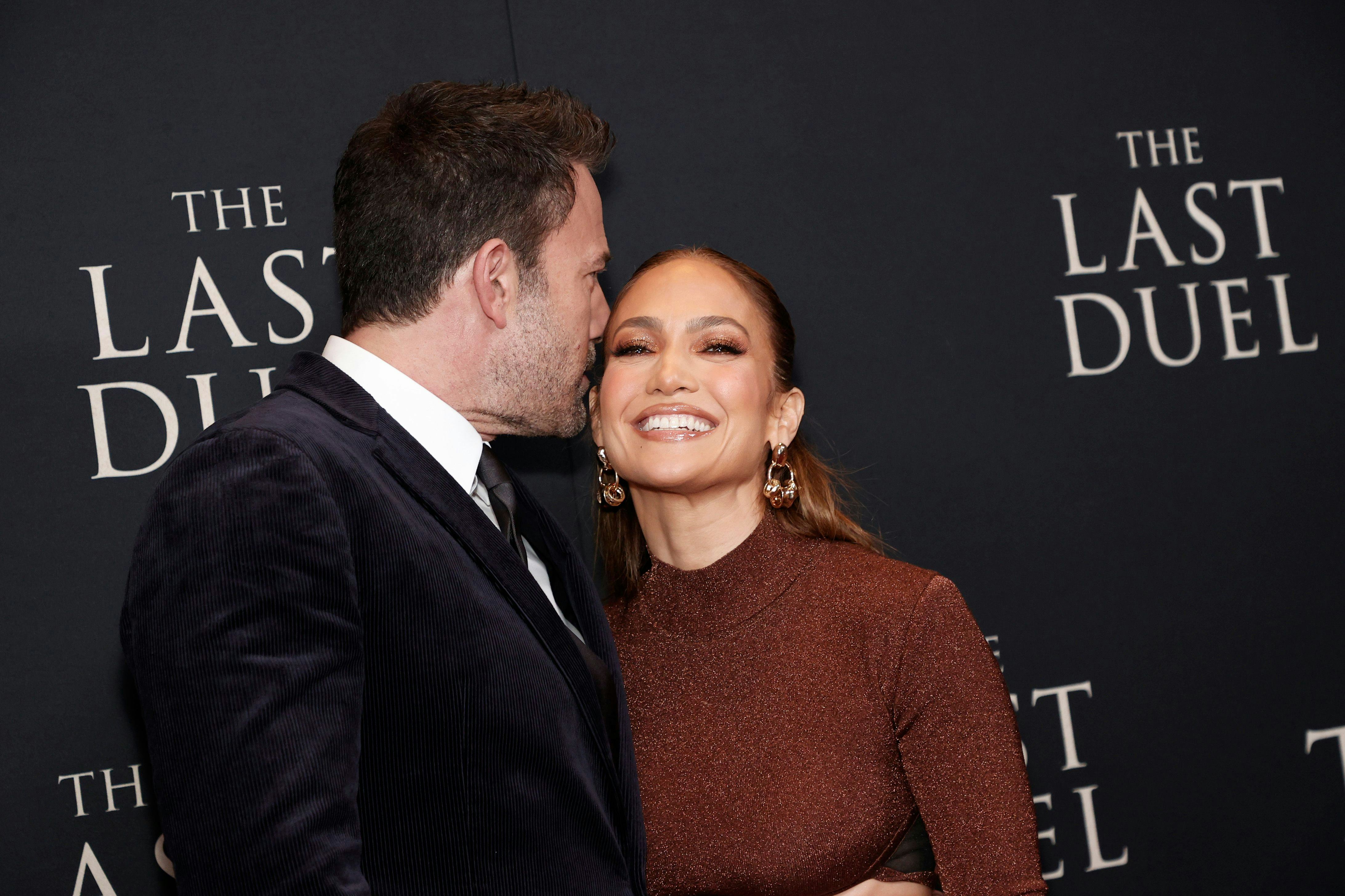 Jennifer Lopez & Ben Affleck’s Body Language At 'The Last Duel ...