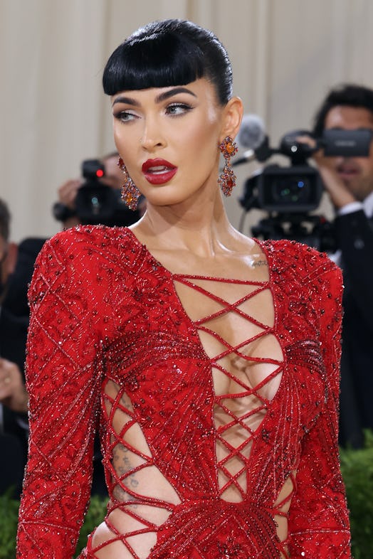 NEW YORK, NEW YORK - SEPTEMBER 13: Megan Fox attends the 2021 Met Gala benefit "In America: A Lexico...