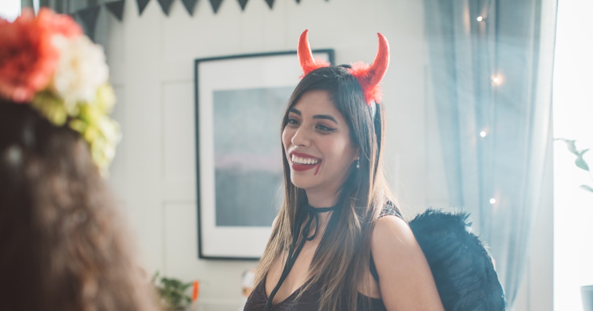 This DIY Devil Halloween Costume Idea Is So Easy To Pull Off