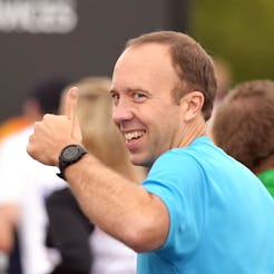 Matt Hancock gives a thumbs up ahead of the Virgin Money London Marathon. Picture date: Sunday Octob...