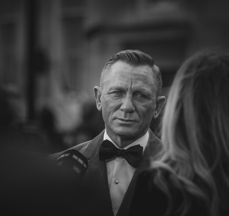 LONDON, ENGLAND - SEPTEMBER 28: Daniel Craig attends the "No Time To Die" World Premiere at Royal Al...