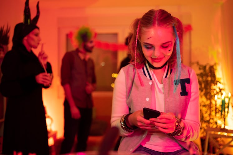 Use these spooky emojis and scary emojis on Halloween.