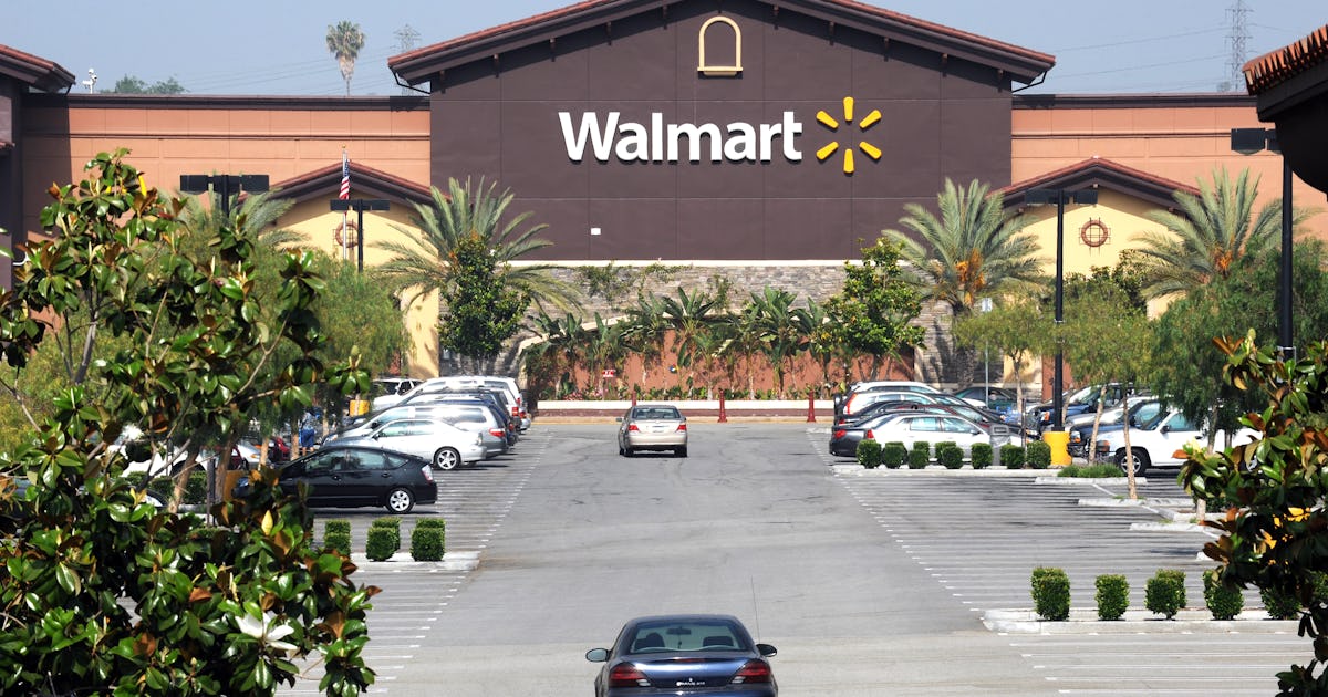 When Does Walmart Put Out Christmas 2021? It's Time To Get Jolly