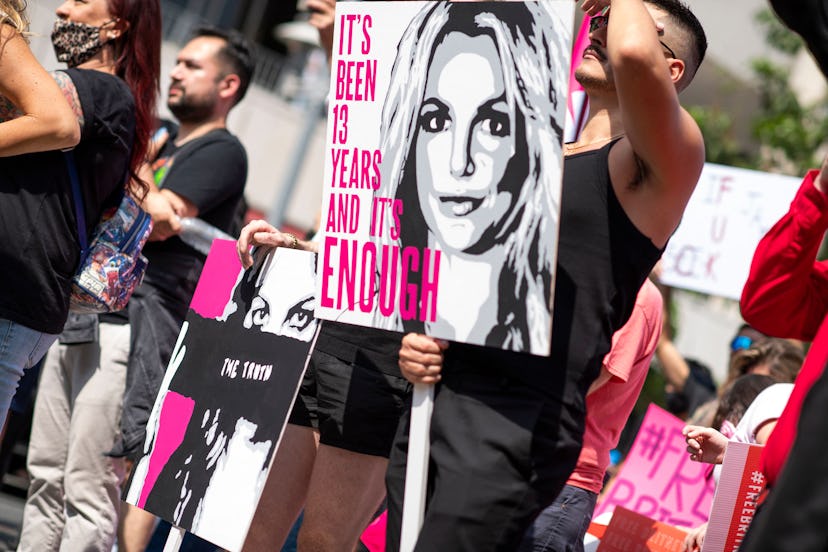 Fans of Britney Spears protest in front of the Stanley Mosk Courthouse during Britney's hearing to e...