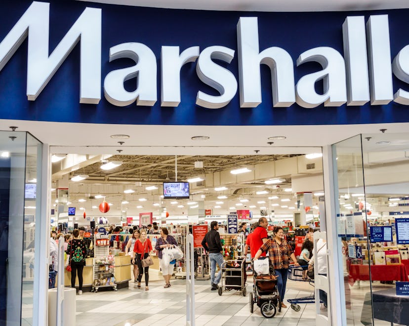 Fort Lauderdale, Marshalls Discount Department Store entrance. (Photo by: Jeffrey Greenberg/Educatio...