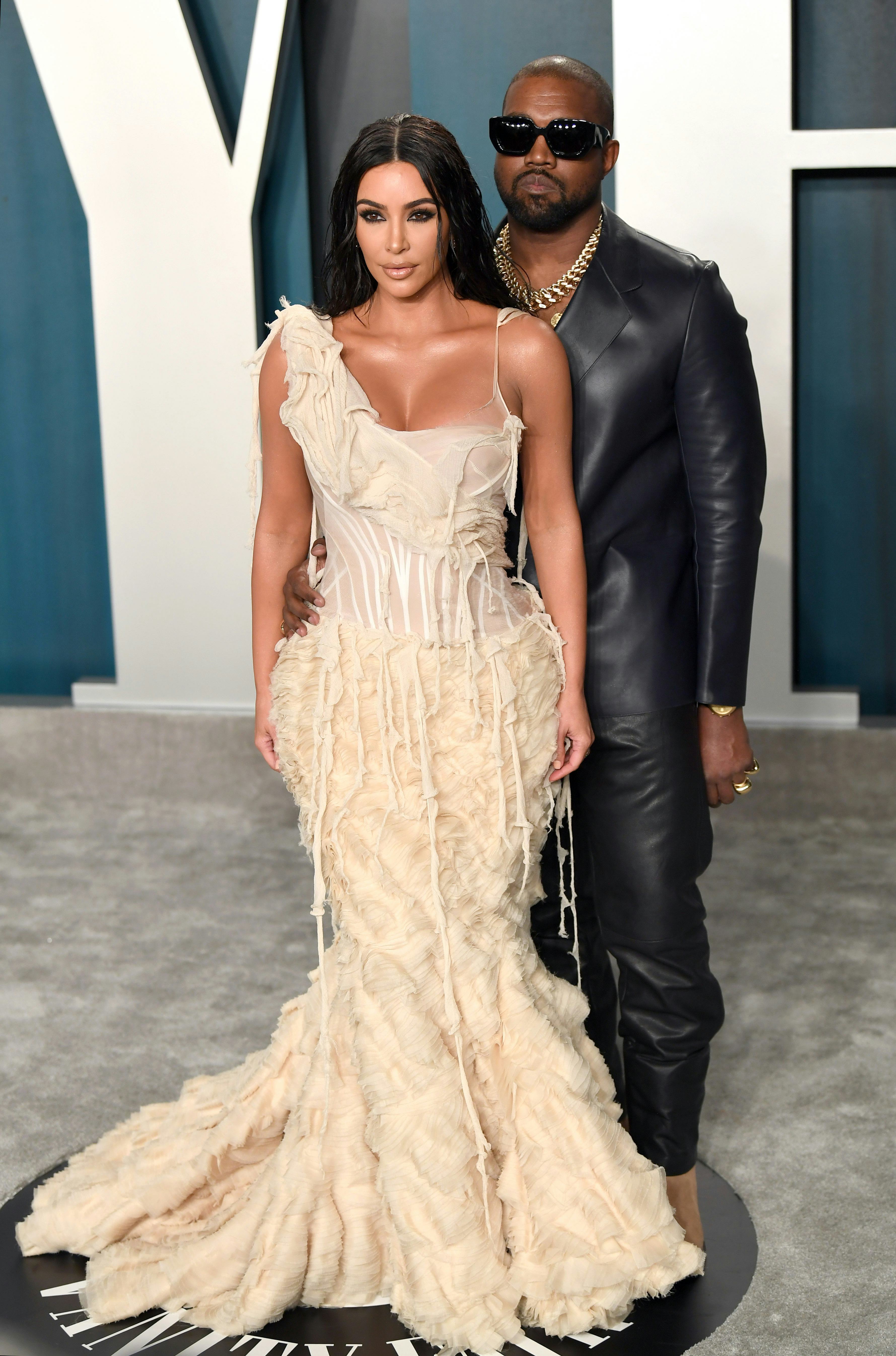 Kim kardashian store oscar dress 2019