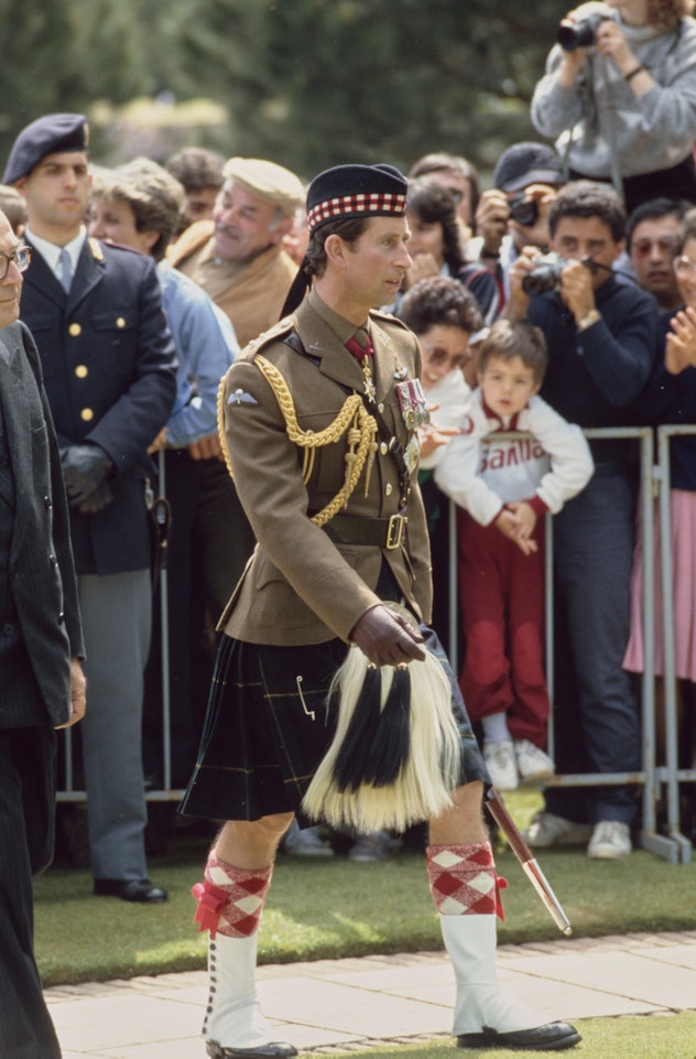 Prince Charles gets really serious about his kilt.