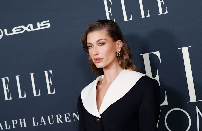 Hailey Bieber's brown hair is here just in time for cold-weather season.