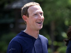Mark Zuckerberg announced the new name for Facebook corporation is Meta, and Twitter is roasting him...