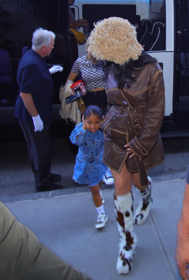 NEW YORK CITY, NY - SEPTEMBER 10: Kylie Jenner and her daughter Stormi are seen arriving at their ho...