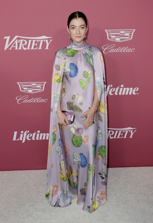 BEVERLY HILLS, CALIFORNIA - SEPTEMBER 30: Honoree Lorde attends Variety's Power Of Women at Wallis A...