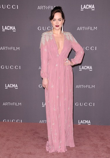 LOS ANGELES, CA - NOVEMBER 04:  Actress Dakota Johnson attends the 2017 LACMA Art + Film gala at LAC...