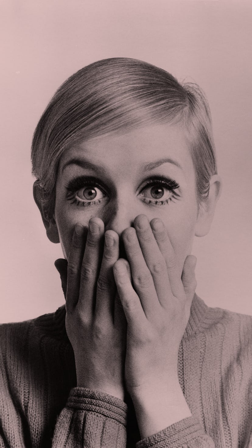 LOS ANGELES - 1967: English supermodel Twiggy poses for a portrait during the filming of 'Twiggy in ...