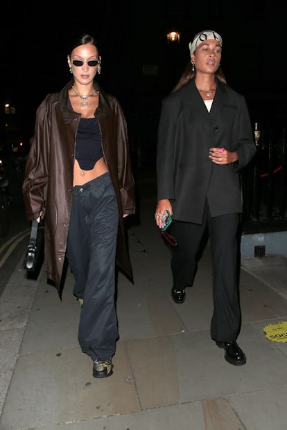 LONDON, ENGLAND - AUGUST 20: Bella Hadid is seen on August 20, 2021 in London, England. (Photo by R...