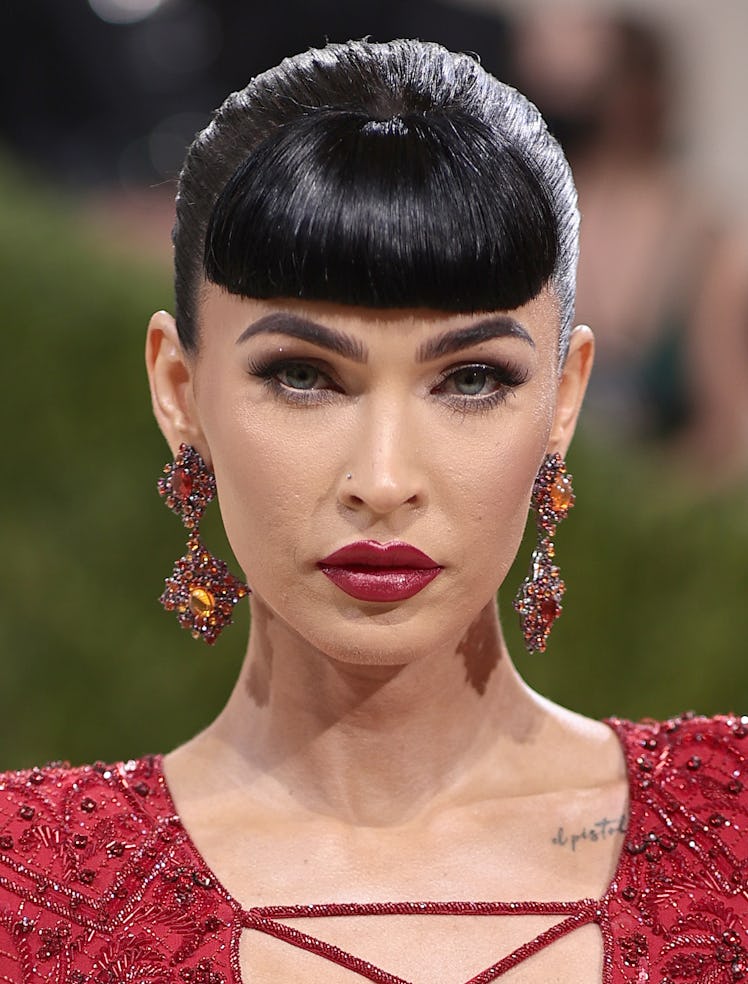 Megan Fox debuted platinum blonde hair on Instagram, and fans are loving it.