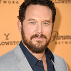 Cole Hauser gets his picture taken during Paramount Network's "Yellowstone" Season 2 Premiere.