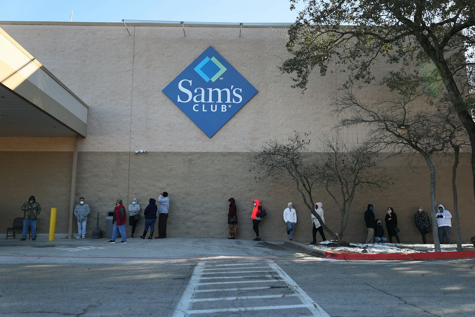 Sam's Club Christmas Eve & Day 2025 Hours Are Shorter Than usual