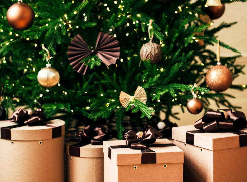 Check out this list of amazing Christmas tree Black Friday deals.