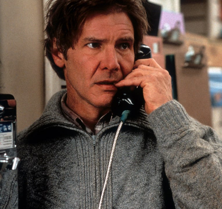 Harrison Ford on pay phone in a scene from the film 'The Fugitive', 1993. (Photo by Warner Brothers/...