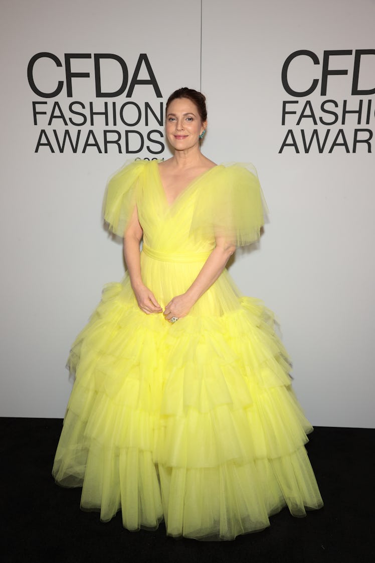 NEW YORK, NEW YORK - NOVEMBER 10: Drew Barrymore attends the 2021 CFDA Fashion Awards at The Grill R...