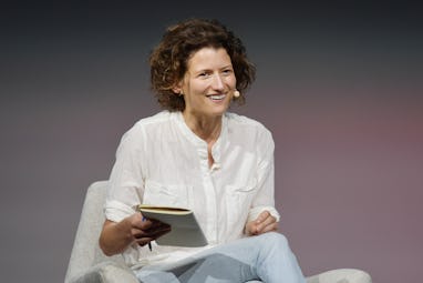 SAN FRANCISCO, CALIFORNIA - SEPTEMBER 25: Nellie Bowles speaks onstage during the Dropbox Work In Pr...
