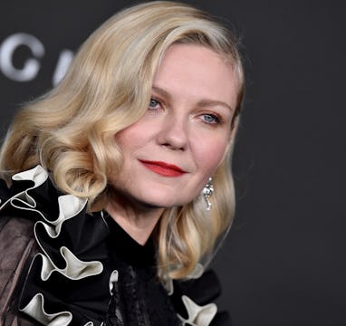 LOS ANGELES, CALIFORNIA - NOVEMBER 06: Kirsten Dunst attends the 10th Annual LACMA Art+Film Gala pre...