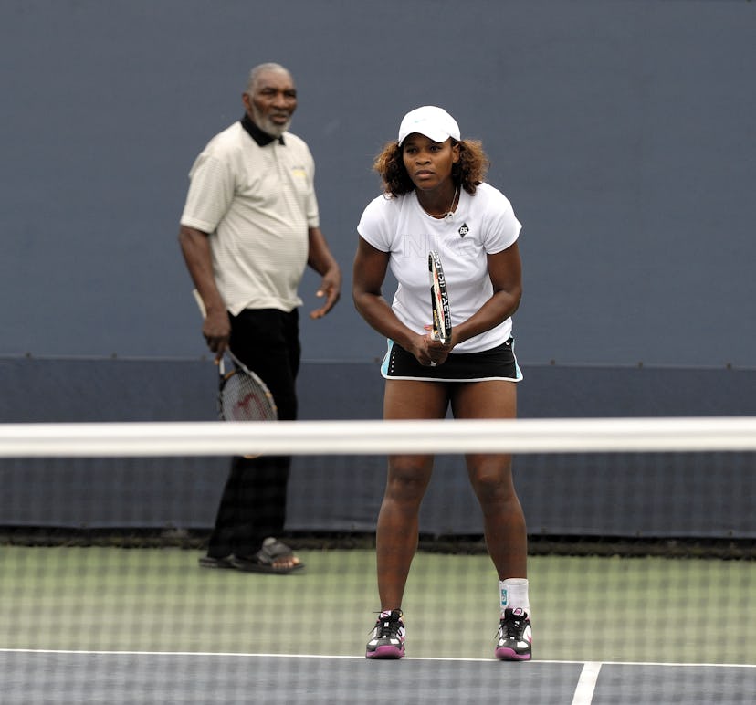 September 8, 2009: Serena Williams of the USA practicing while her father Richard Williams watches d...