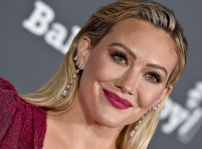 Hilary Duff recreated her "With Love" choreography on TikTok and fans lost it.