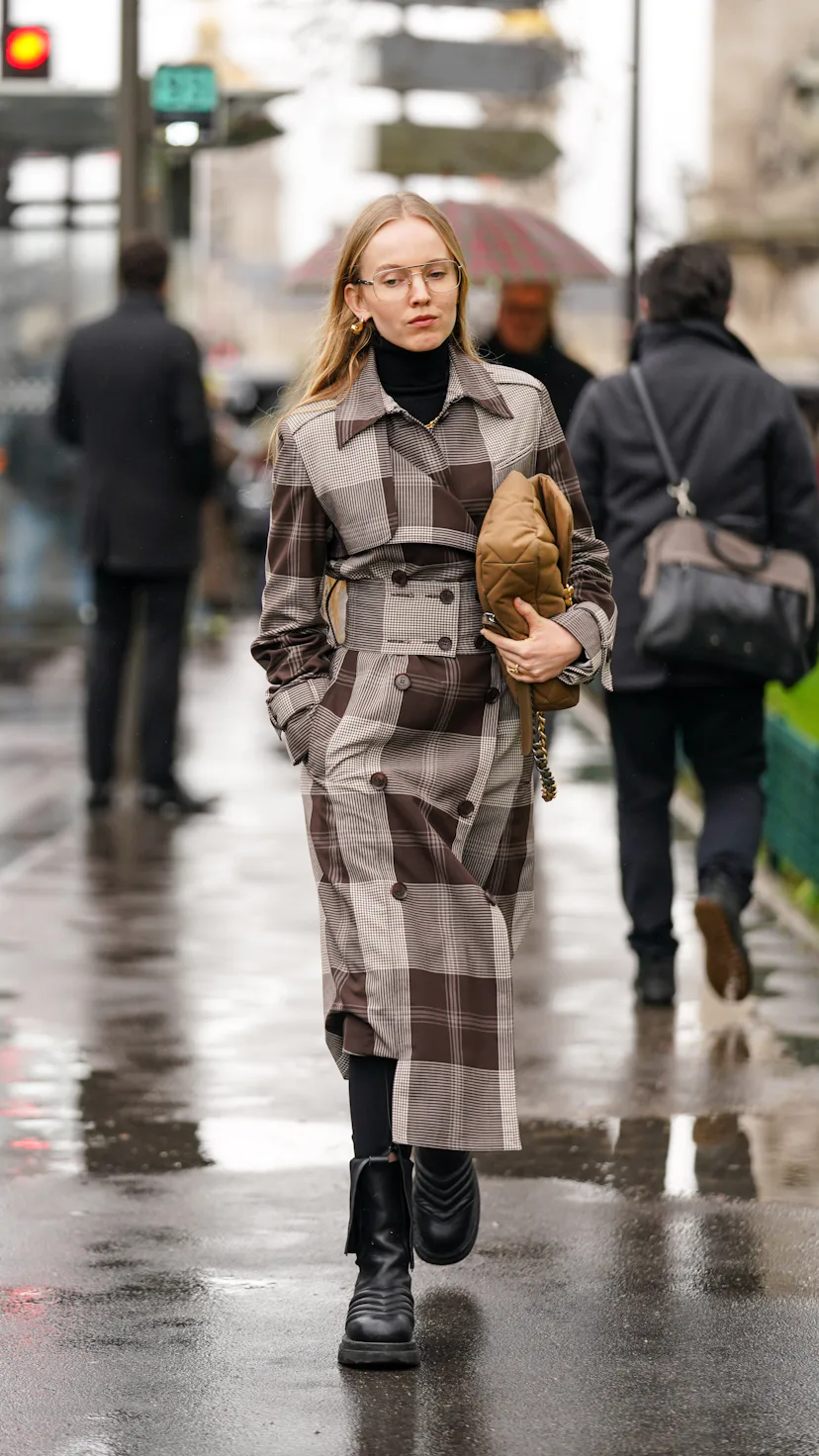 alexandra carl in a brown coat